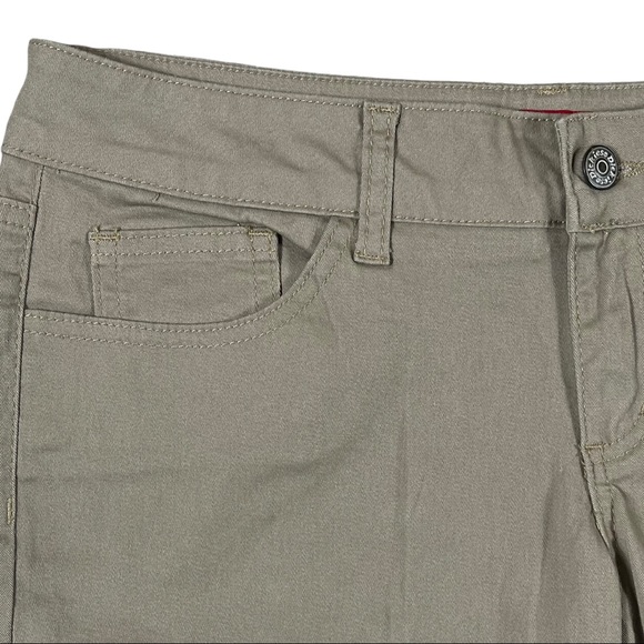 Genuine Dickies Size 13 bootcut khaki pants. Never worn, only washed, NWOT - Picture 6 of 16